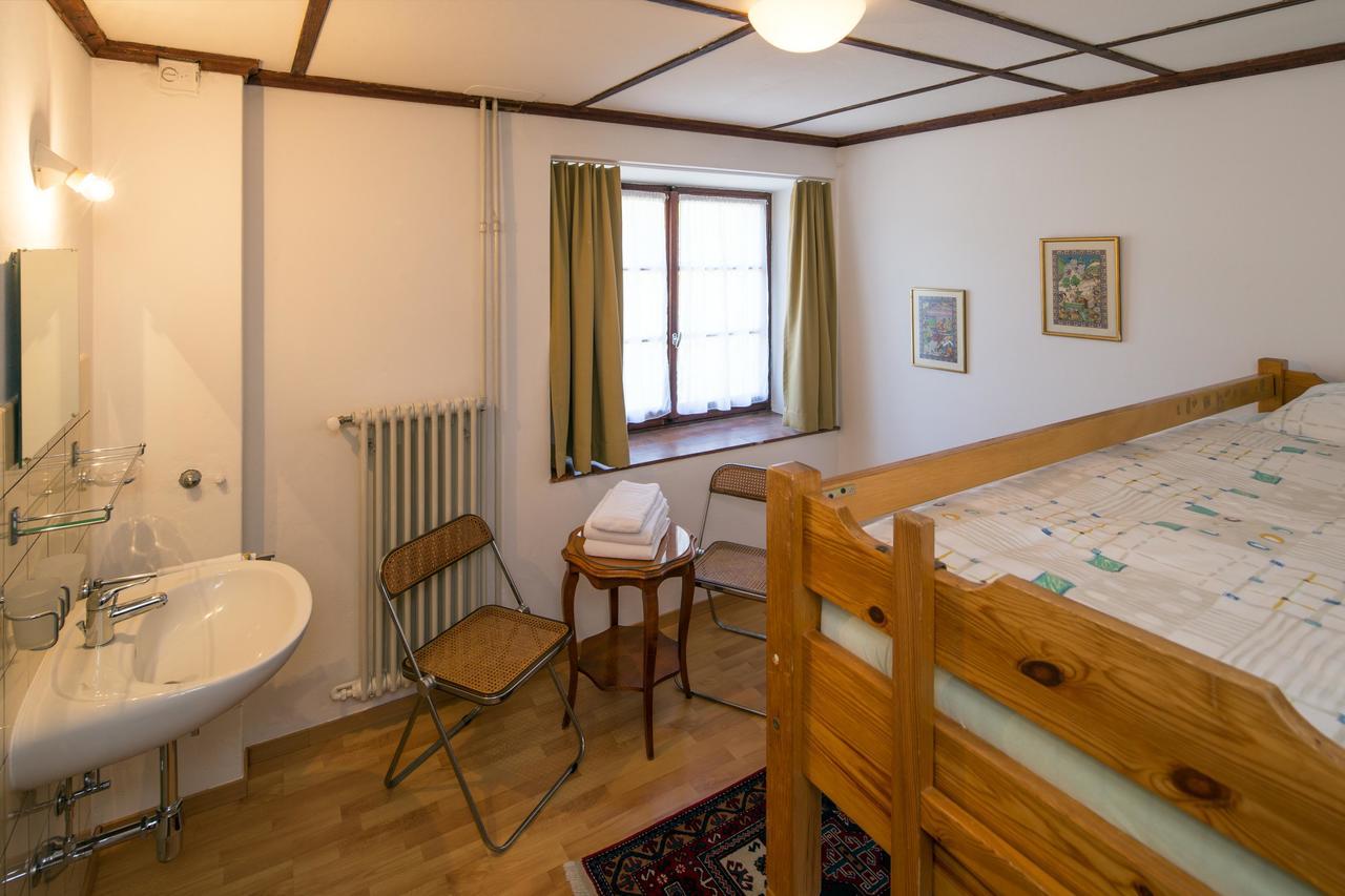Hotel Ristorante Della Stazione à Tegna Extérieur photo